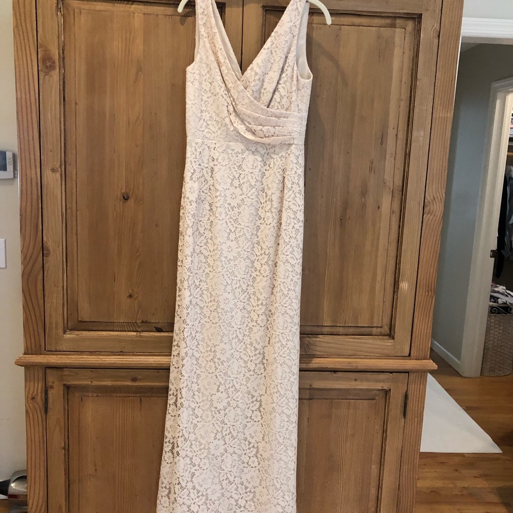 Donna Morgan collection lace long dress. NTW !